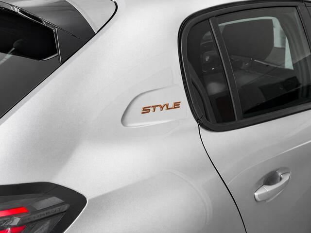 Peugeot 208 1.2 PureTech 100 Style