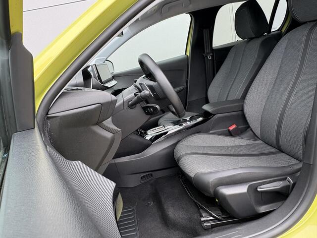 Peugeot 208 1.2 Hybrid 110 e-DCS6 Allure | Automaat | Parkeersensoren | Cruise Control | Apple Carplay/Android Auto