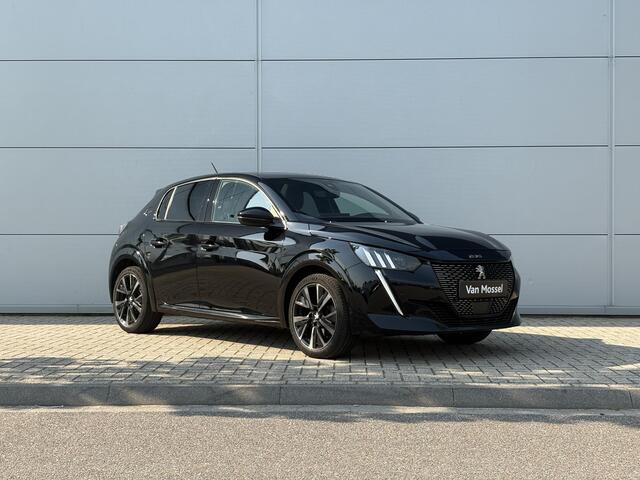Peugeot 208 1.2 PureTech GT Pack | Camera | Cruise Control | Alcantara bekleding | Stoelverwarming | Panoramadak