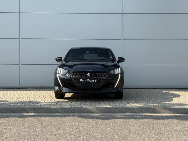 Peugeot 208 1.2 PureTech GT Pack | Camera | Cruise Control | Alcantara bekleding | Stoelverwarming | Panoramadak