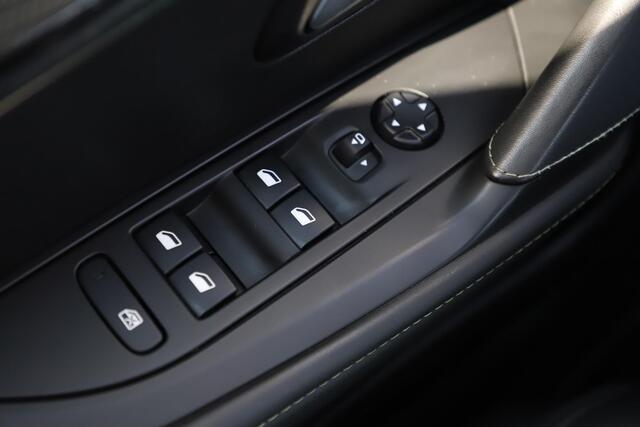 Peugeot 208 1.2 PureTech GT-Line 102PK Virtual Half Leder LMV Navigatie Achteruitrijcamera Climate Cruise Control