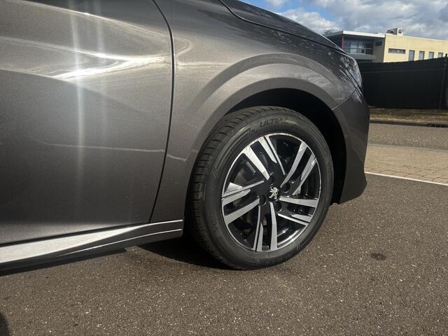 Peugeot 208 1.2 PT Allure Automaat Carplay Navi Camera