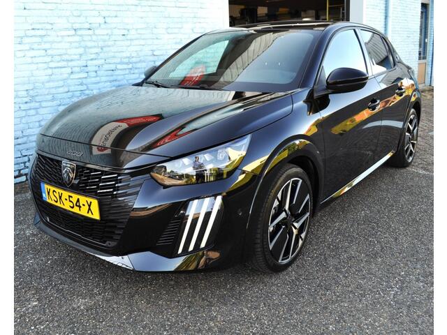 Peugeot 208 1.2 Hybr GT Pano key-l cam v+a resb