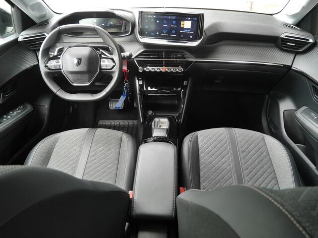 Peugeot 208 1.2 Hybrid 100 e-DCS6 Allure | Climate & Cruise Control | AppleCarplay/Android Auto | Parkeersensoren | LMV |