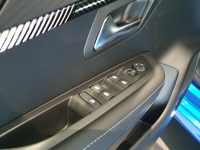 Peugeot 208 1.2 PureTech 100 Allure