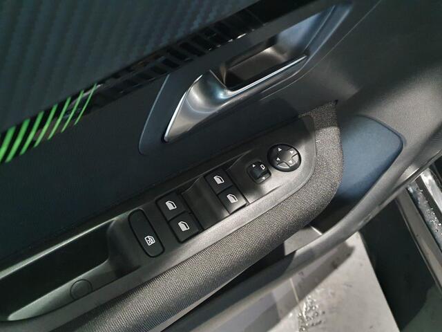 Peugeot 208 100PK Active Airco | Full Map Navigatie | Apple Carplay / Android Auto | Parkeersensoren | Cruise Control
