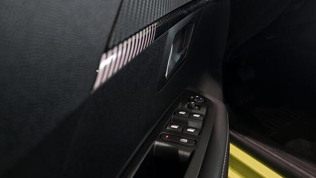 Peugeot 208 1.2 Hybrid 110 e-DCS6 Allure