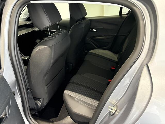 Peugeot 208 1.2 Hybrid 110 e-DCS6 Allure l Navi l Parkeersensoren l Apple carplay & Android auto