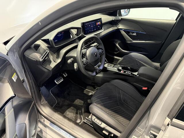 Peugeot 208 1.2 Hybrid 145 e-DCS6 GT | APPLE CARPLAY & ANDROID AUTO | CAMERA VOOR EN ACHTER | MASSAGE STOEL | STOELVERWARMING | DEMO AUTO |