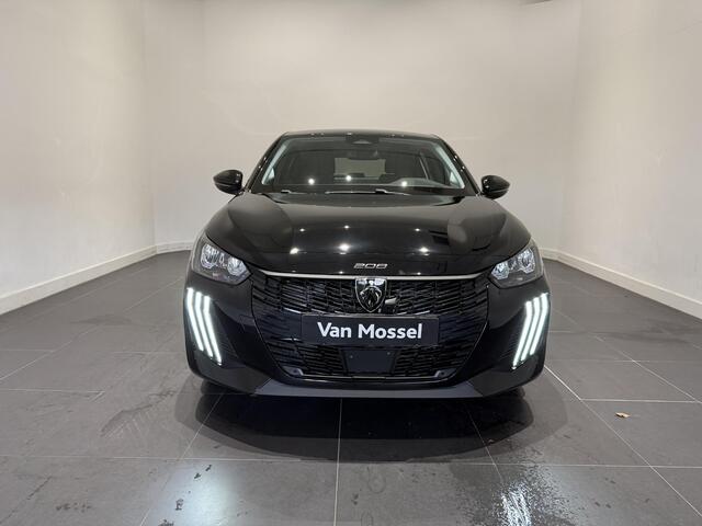 Peugeot 208 1.2 Hybrid 110 e-DCS6 Allure | APPLE CARPLAY & ANDROID AUTO | CAMERA | DEMO AUTO |