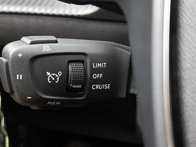 Peugeot 208 Hybrid 145pk Automaat GT | Rijklaar | Adaptief Cruise Control | 360 camera | Dodehoekdetectie |