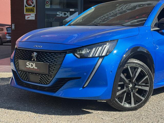 Peugeot 208 1.2 PureTech GT 131PK!! // NAVI // ADAPTIVE CRUISE // VIRTUAL COCKPIT // TREKHAAK // PANODAK //