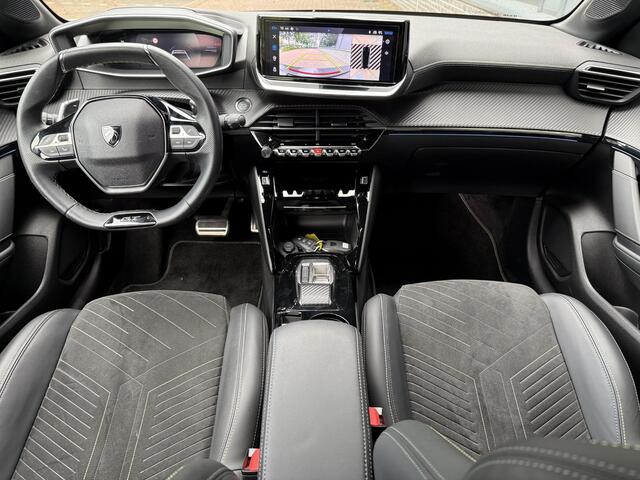 Peugeot 208 1.2 Hybrid 100 e-DCS6 GT / Dealer Onderhouden / Elektrische Stoelen / Stoel Verwarming / Keyless / Adaptive Cruise /