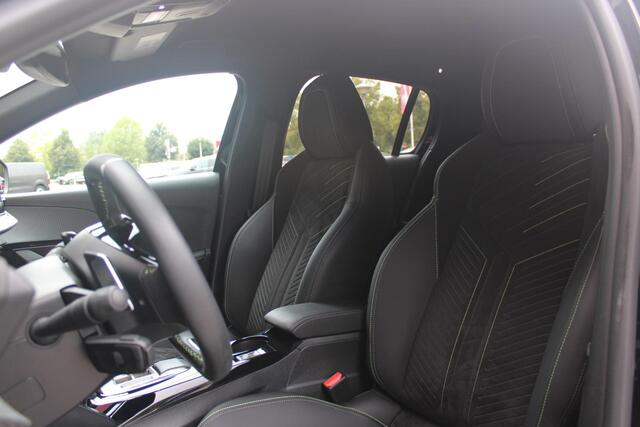 Peugeot 208 1.2 Hybrid 145PK AUTOMAAT GT | ELEKTRISCH BEDIENBARE BESTUURDERSSTOEL MET MASSAGE FUNCTIE | ALCANTARA BEKLEDING | STOEL VERWARMING | ADAPTIVE CRUISE CONTROL | DAB+ RADIO | APPLE CARPLAY/ANDROID AUTO | FULL LED KOPLAMPEN | KEYLESS ENTRY/START | 17" LICHTMETALEN VELGEN | CLIMATE CONTROL | PARKEERSENSOREN VOOR + ACHTER | CAMERA VOOR + ACHTER | DODEHOEK DETECTIE |
