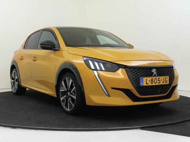 Peugeot 208 1.2 PureTech GT Stoere, sportieve uitvoering!