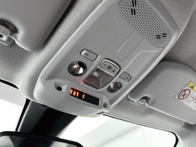 Peugeot 208 100 pk Allure Pack | Rijklaar Keyless | Camera achter |