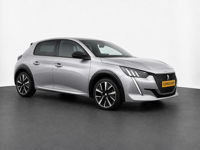 Peugeot 208 1.2 PureTech Allure pack Automaat Navigatie Apple CarPlay Android Auto Parkeerhulp Cruise control Climate control Lichtmetalen velgen