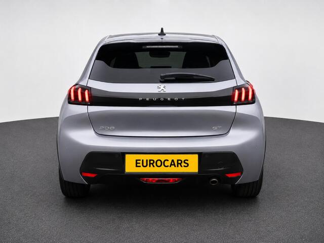 Peugeot 208 1.2 PureTech Allure pack Automaat Navigatie Apple CarPlay Android Auto Parkeerhulp Cruise control Climate control Lichtmetalen velgen
