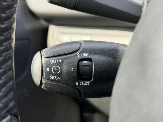 Peugeot 208 BWJ 2019 | 1.2 83PK Signature | AIRCO | NAVI | PDC | CRUISE | CARPLAY | 16'' LMV | DONKER GLAS |