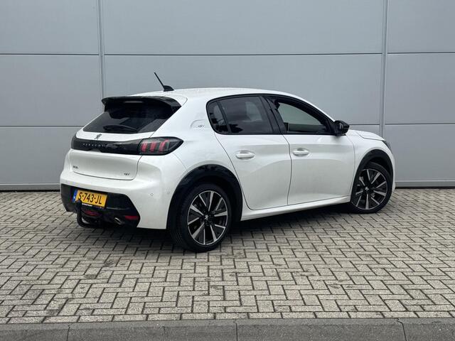 Peugeot 208 1.2 PureTech GT | Camera | Cruise Control | Trekhaak | Apple Carplay/Android Auto