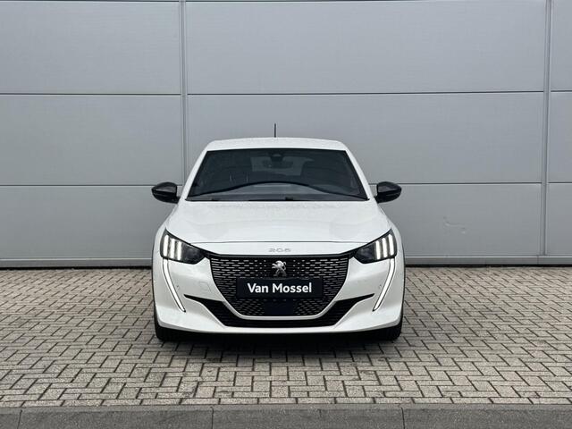 Peugeot 208 1.2 PureTech GT | Camera | Cruise Control | Trekhaak | Apple Carplay/Android Auto