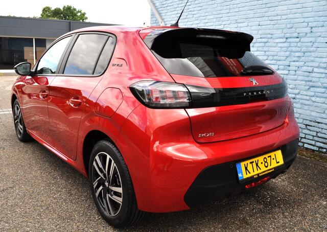 Peugeot 208 1.2 StyleP. Aut. Pdc+cam Nav LED crc