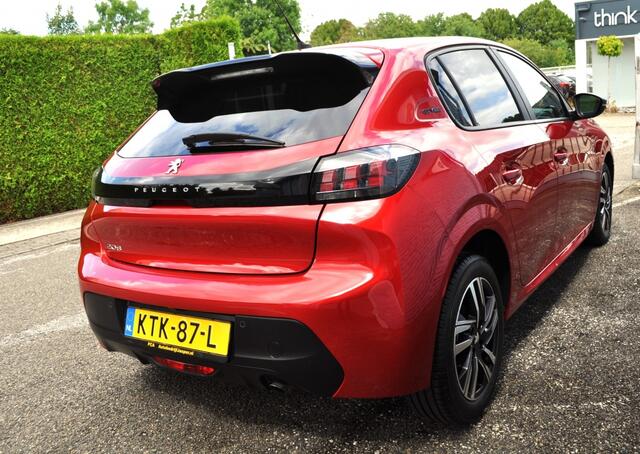 Peugeot 208 1.2 StyleP. Aut. Pdc+cam Nav LED crc