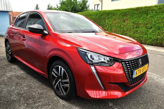 Peugeot 208 1.2 StyleP. Aut. Pdc+cam Nav LED crc