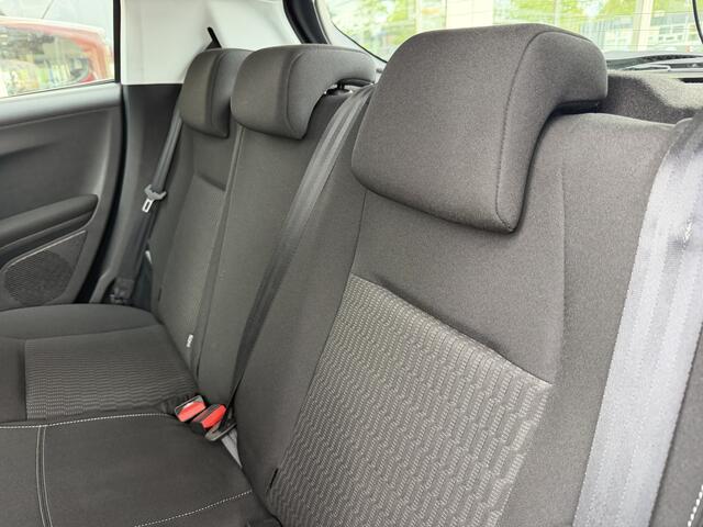 Peugeot 208 1.2 Blue Lease Executive Navi Airco Cruise Carplay Trekhaak