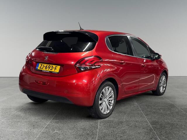 Peugeot 208 1.2 82pk Signature | AIRCO | NAVIGATIE | 16 INCH LMV