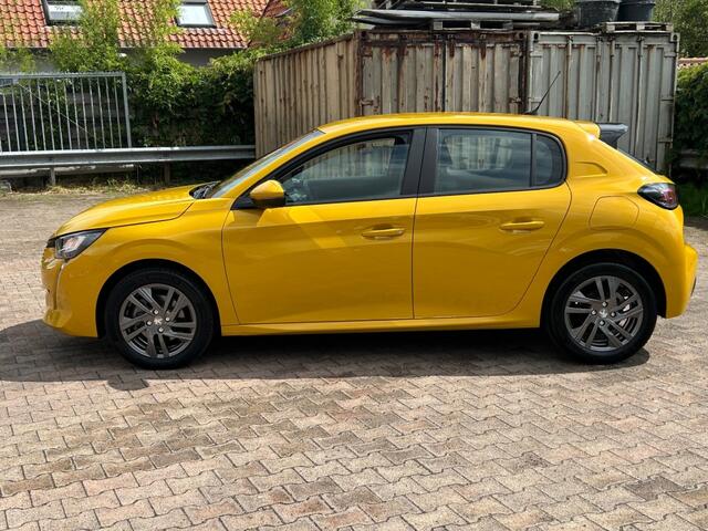 Peugeot 208 208 1.2 puretech active pack AUTOMAAT NIEUWSTAAT