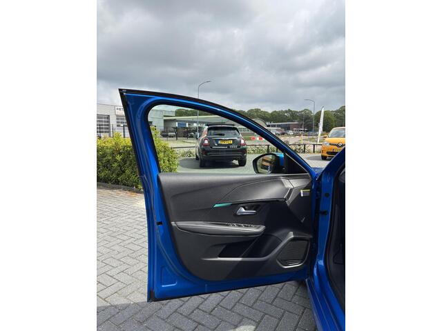 Peugeot 208 1.2 PureTech Allure |Virtual|Navigatie|