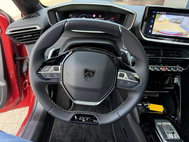 Peugeot 208 1.2 Hybrid 110PK Automaat GT | Glazen Panoramadak | Navigatie | 360 Graden Camera | Dode Hoek Detectie | Climate Control | Keyless Entry & Start | Cruise Control | Sportstoelen | Lichtmetalen Velgen | Full LED Verlichting | Parkeersensoren V+A | Dakspoiler |