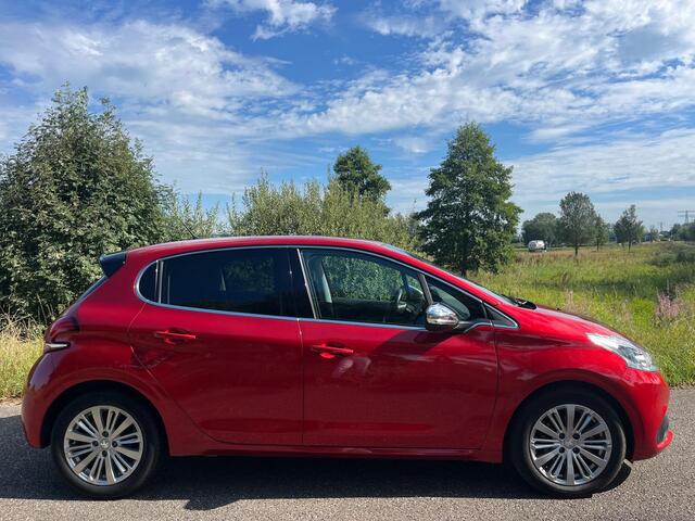 Peugeot 208 1.2 PureTech Allure