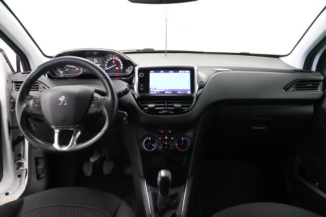 Peugeot 208 1.2 PureTech Signature
