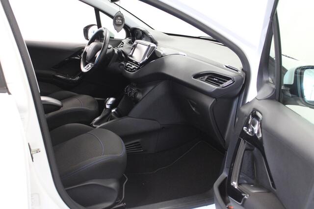 Peugeot 208 1.2 PureTech Signature