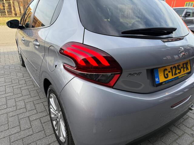 Peugeot 208 1.2 110PK GT-Line | 1E EIGENAAR | 3/6/12 MND GARANTIE | AUTOMAAT | PANO | NAVI | CARPLAY | CRUISE | LMV |