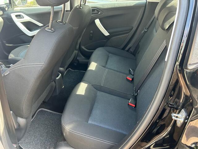 Peugeot 208 208 1.2 pure tech like airco nette auto
