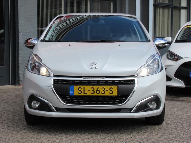 Peugeot 208 1.2 PureTech Allure | Clima-Airco | Carplay | Parkeercamera | Incl. BOVAG Garantie | LED Dagrijverlichting |