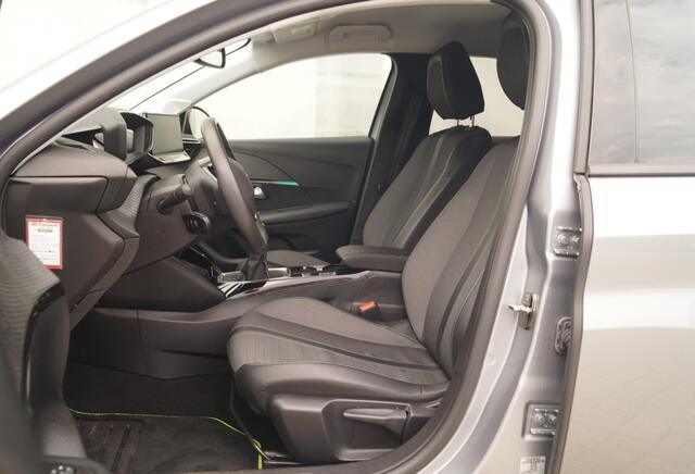 Peugeot 208 1.2 PureTech Allure Pack -NAVI-LED-ECC-PDC-CAM-