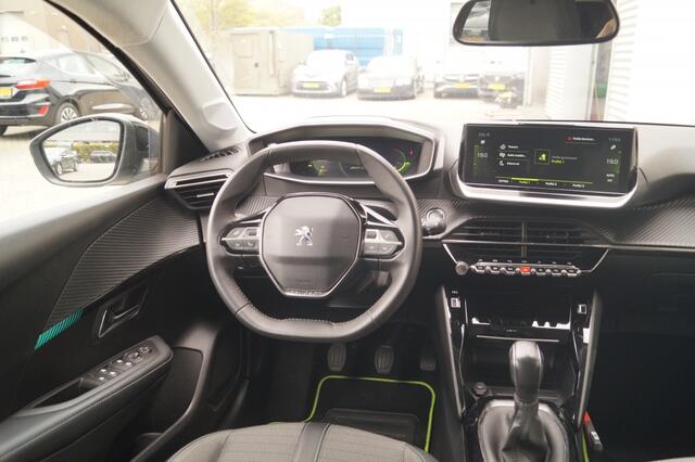 Peugeot 208 1.2 PureTech Allure Pack -NAVI-LED-ECC-PDC-CAM-