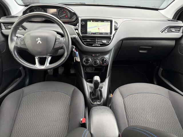 Peugeot 208 1.2 PureTech Signature ?Net beurt gahad?Navi?Carplay?Lm velgen?Airco?Cruise?5 Deurs?Pdc?5 Deurs?Lm velgen?N.A.P?Apk tot 04-2027