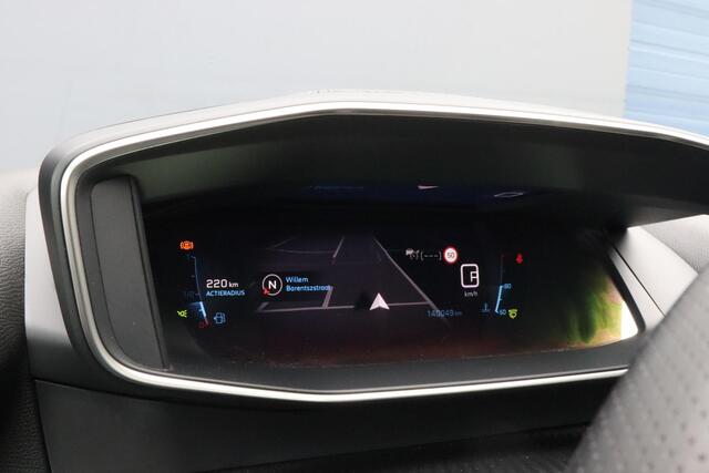 Peugeot 208 1.2 PureTech GT-Line | NL auto/ 1e Eigenaar | Distributieriem vervangen |Panoramadak | Adaptive cruise | Stoelverwarming | Trekhaak | Camera | Zeer compleet