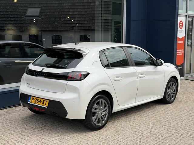 Peugeot 208 1.2 Turbo Active Pack Edition | Airco | LED-Koplampen | 16 inch LM-Velgen | Navigatie | Apple Carplay | Parkeersensoren | Cruise Control | DAB+ Radio | Multifunctioneel Stuurwiel |