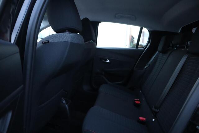 Peugeot 208 1.2 PT ACTIVE APPLE CARPLAY|CRUISE CONTROL|CLIMA|DEALERONDERHOUDEN