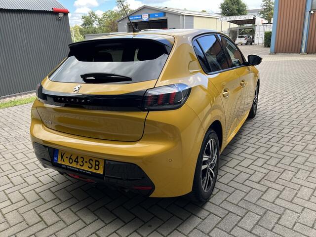 Peugeot 208 1.2 PureTech Allure/Carplay/Cruise