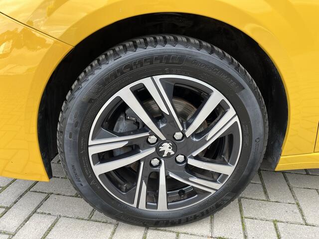 Peugeot 208 1.2 PureTech Allure/Carplay/Cruise
