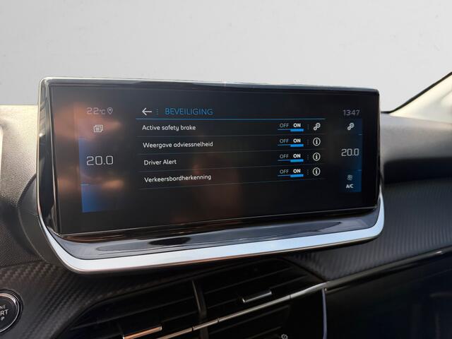 Peugeot 208 1.2 PureTech Allure Black Pack Aut- 360 Camera, Carplay, Android Auto, Privacy Glass, Xenon Led, Virtual Cockpit