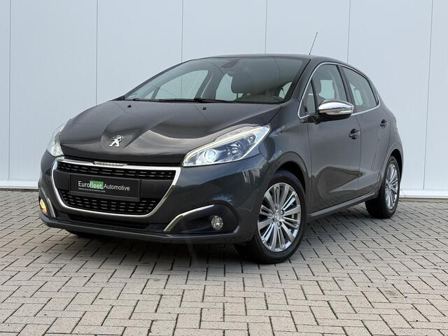 Peugeot 208 1.2 PureTech Allure | Automaat | Park Assist | Camera | Stoelverwarming | CarPlay / Android Auto