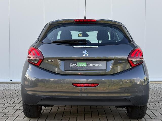 Peugeot 208 1.2 PureTech Allure | Automaat | Park Assist | Camera | Stoelverwarming | CarPlay / Android Auto